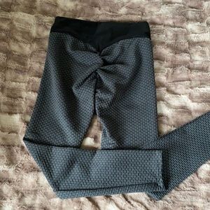 I’m selling because they are too tight